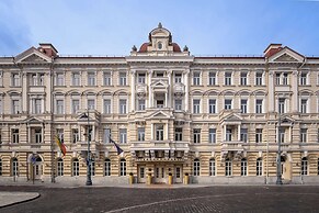 Grand Hotel Vilnius, Curio Collection by Hilton