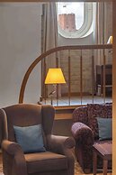 Grand Hotel Vilnius, Curio Collection by Hilton