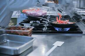 Swiss Inn Nexus Hotel