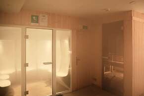 Swiss Inn Nexus Hotel