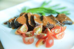 Swiss Inn Nexus Hotel