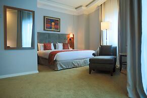 Swiss Inn Nexus Hotel