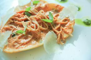 Swiss Inn Nexus Hotel