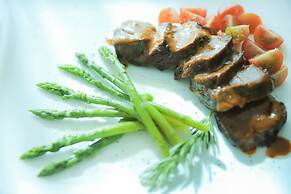 Swiss Inn Nexus Hotel