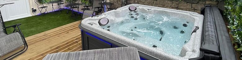 The Jubilee Hotel West- with Spa Facilities