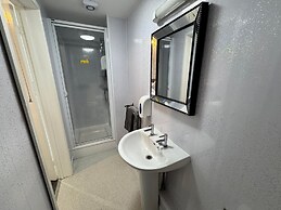 The Jubilee Hotel West- with Spa Facilities