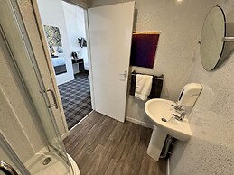 The Jubilee Hotel West- with Spa Facilities