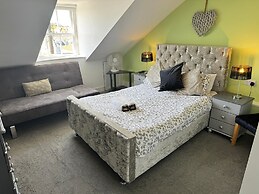 The Jubilee Hotel West- with Spa Facilities