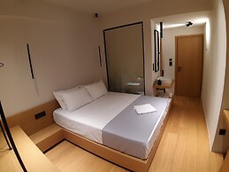 Theofilos City Hotel