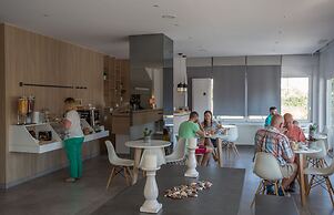 Theofilos City Hotel