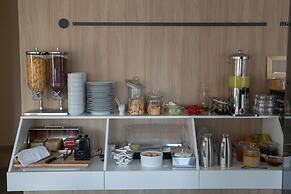 Theofilos City Hotel