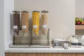 Sea View Hotel & Apartments