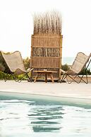 Sea View Hotel & Apartments