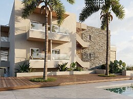 Sea View Hotel & Apartments