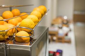 Sea View Hotel & Apartments