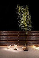 Sea View Hotel & Apartments