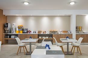 Sea View Hotel & Apartments