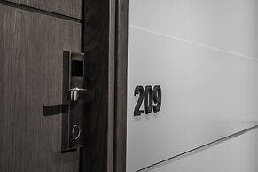 Sea View Hotel & Apartments