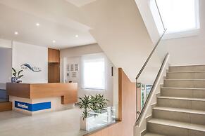 Sea View Hotel & Apartments