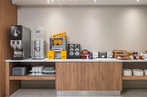 Sea View Hotel & Apartments