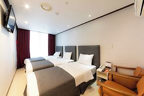 Hotel Cozy Myeongdong