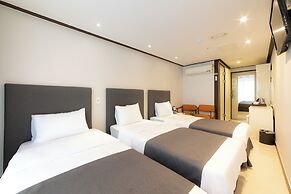 Hotel Cozy Myeongdong