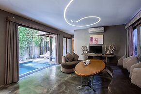 Blue Karma Dijiwa Seminyak