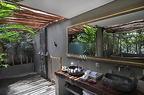 Blue Karma Dijiwa Seminyak