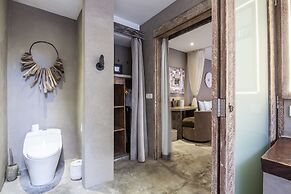 Blue Karma Dijiwa Seminyak