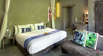 Blue Karma Dijiwa Seminyak