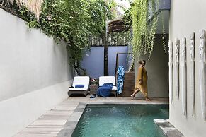 Blue Karma Dijiwa Seminyak