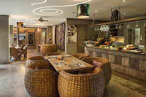 Blue Karma Dijiwa Seminyak