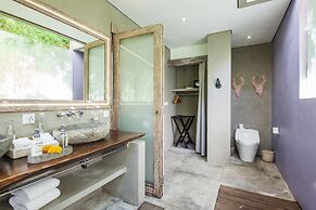 Blue Karma Dijiwa Seminyak