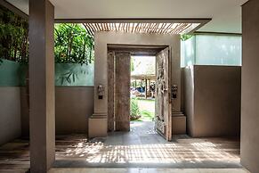 Blue Karma Dijiwa Seminyak