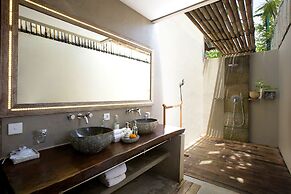 Blue Karma Dijiwa Seminyak