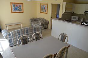 Enderley Gardens Resort