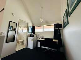 Enderley Gardens Resort