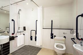 Holiday Inn Express Harlow by IHG