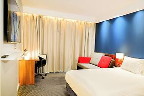 Holiday Inn Express Harlow by IHG