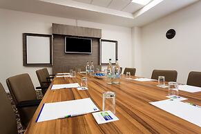 Holiday Inn Express Harlow by IHG