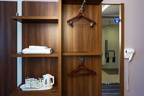 Holiday Inn Express Harlow by IHG