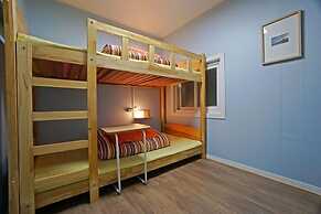 710 Guest house Yellow