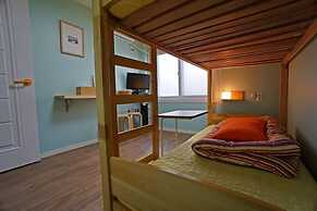 710 Guest house Yellow