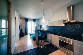 Platinum Towers E-Apartments