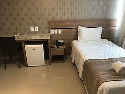 Hotel Brisa Tropical de Macae