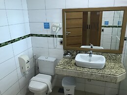 Hotel Brisa Tropical de Macae