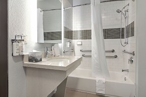 Staybridge Suites Longview by IHG