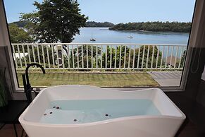 Bocas del Mar Hotel