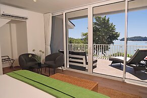 Bocas del Mar Hotel