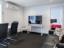 Apartments on Chapman